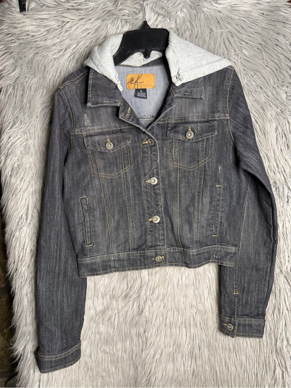 Women’s Gray Distressed Denim Jacket with Hood